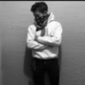 Meet your Posher, Lorenzo